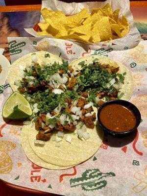 Tacos al pastor