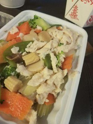 Steamed chicken and vegetables