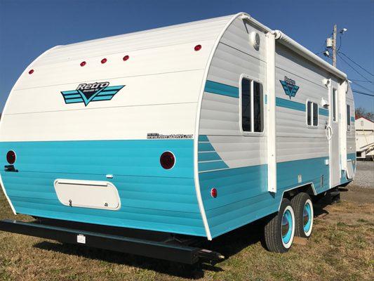 WhiteWater Retro Camper