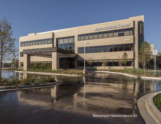 Associated Retinal Consultants is located in the Neuroscience Center Building south of Beaumont Hospital.