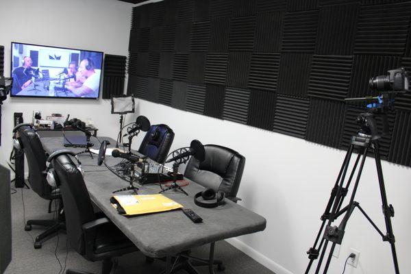 The BEM broadcast studio. From here the #1 rated internationally syndicated Motorsports podcast Doin' It Bubba Style is broadcast.