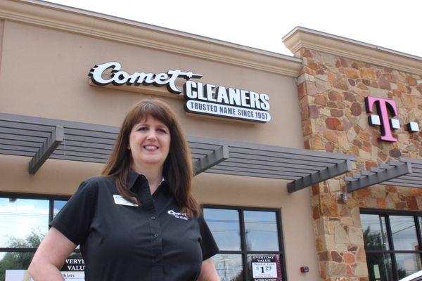 Comet Cleaners