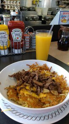 Cheese steak melt hash brown bowl