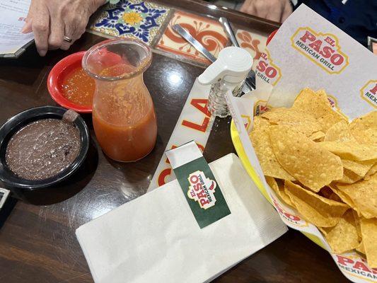 Chips and salsa and bean dip