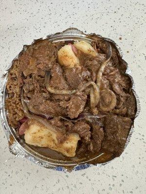 Bistec encebollado