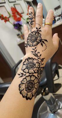 Henna tatoo