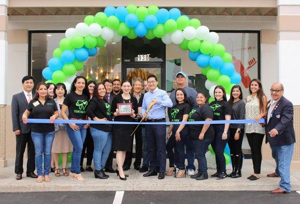 NOW OPEN!! Dental Park off of the expressway in McAllen is open and ready to see YOU!! Call 956-843-0177 or 956-540-7825