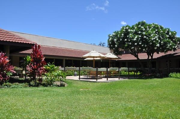 Courtyard at Hale Makua Kahului