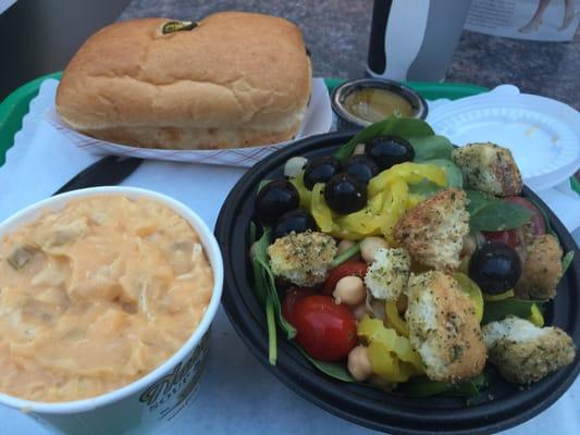 Salad, buffalo chicken "soup" j jalapeño cheese bread