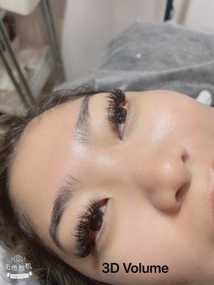 3D volume eyelash extensions