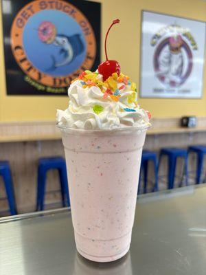 Fruity pebble milkshake