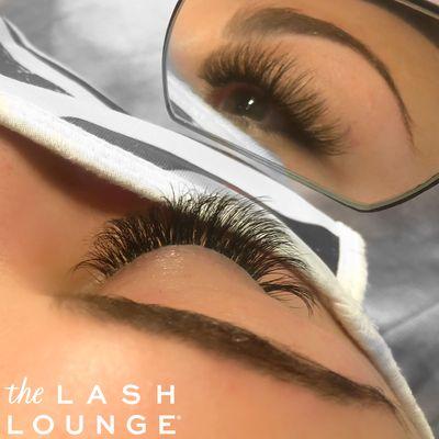 Mega Volume Lashes