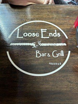 Loose Ends Bar and Grill