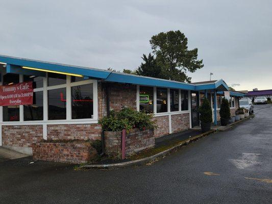 Standing for over 50 years, it's literally slopes in some places.  But it's definitely that classic Renton diner.