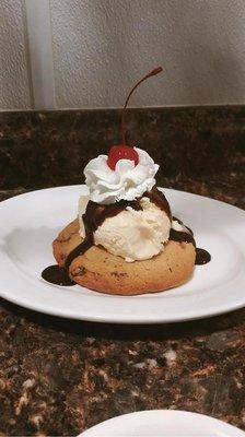 Chocolate Chip Cookie Sundae