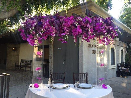 Amazing sweetheart table decor