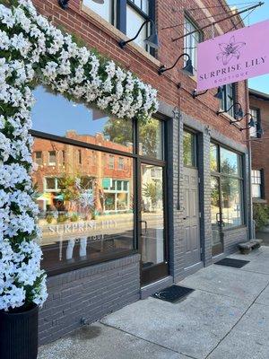 Storefront on Bardstown Road in Louisville, KY