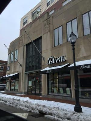 Salon Astante of Waltham -- 251 Moody Street, Waltham             Storefront