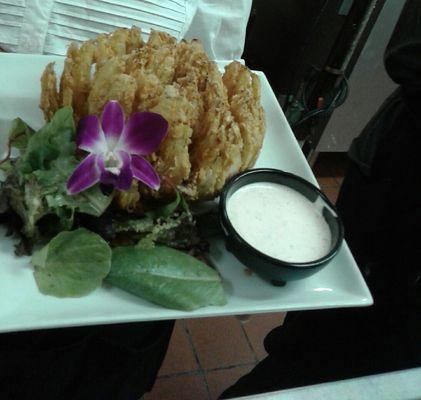 Samantha's of Bandera - Blooming Onion