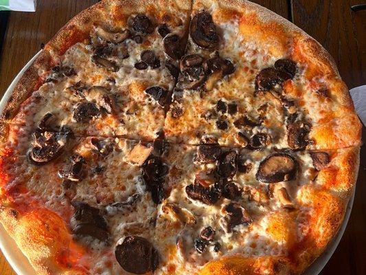 Funghi Misti Pizza