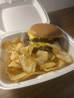 Depot cheeseburger