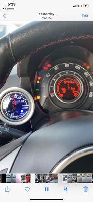 Aftermarket boost gauge installed