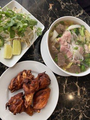 Meatball and round eye steak pho and appetizer chicken wings