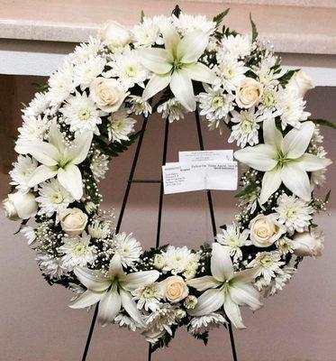 Classic White Wreath. $200.00
Let us commemorate those who have passed.