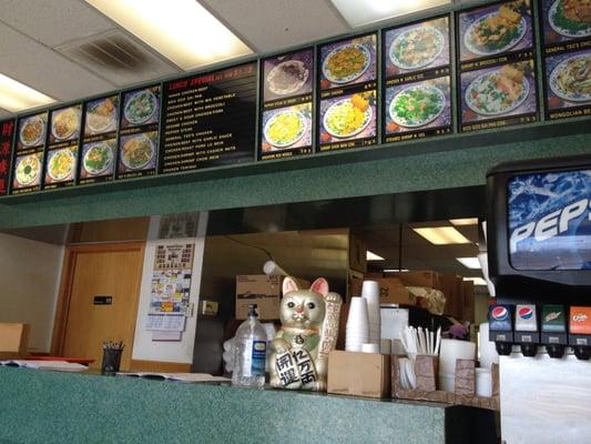 Standard "to go" Chinese restaurant ambience. Nothing pretty, but it's clean.