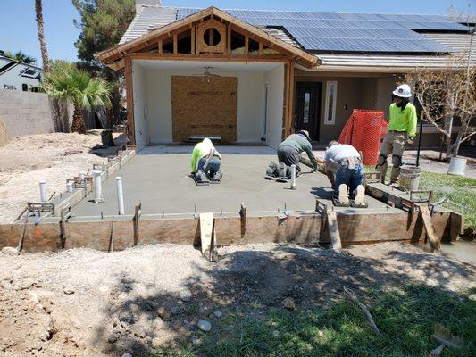 Concrete slab on grade finishing