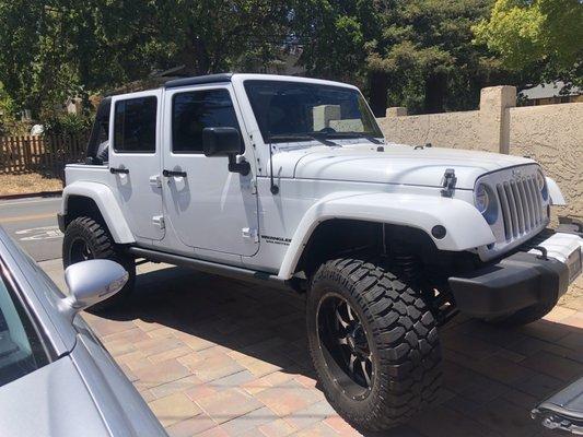 European Auto- Jeep lift kit and upgraded tires/rims