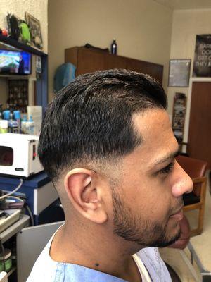 Low tight ball fade style