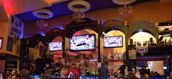 Looking for a place to watch games? Look no further and welcome to you new favorite spot! The International Sport Bar and Grill