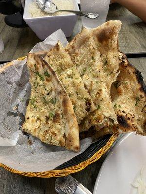 2. Garlic Naan