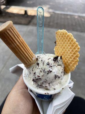 Straciatella Gelato