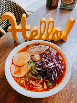 BUN bo hue PHO
Braised beef with lemongrass