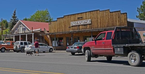 Pioneer Saloon & Paisley Mercantile serve the ranchers and Forest Service workers.