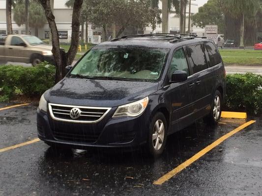 Alex works on our VW Routan 2009, recently got new tires here.