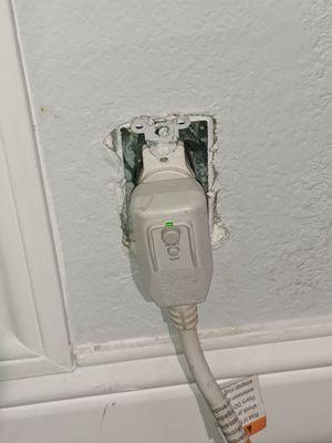 A/C plug