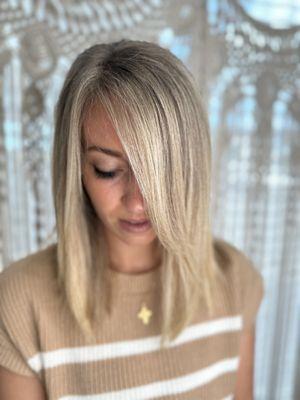 Blonde Highlights and Shadow Root