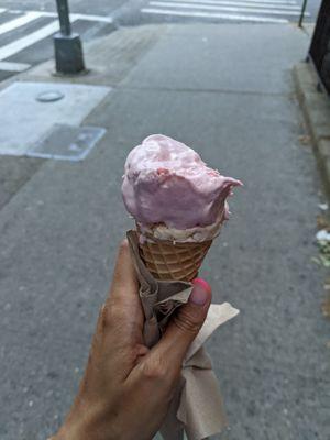 Strawberry ice cream