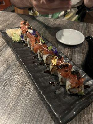 Golder Guard Sushi Roll