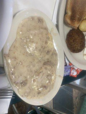 Biscuit and gravy