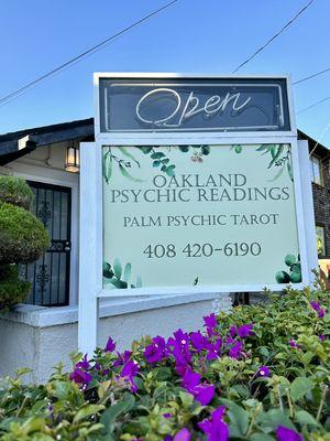 Oakland Psychic Readings