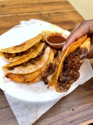 Tacos Escondidos