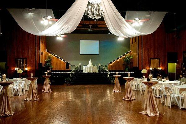 A beautiful wedding venue near Lafayette listed on our website, Magnolia Court Wedding Guide.