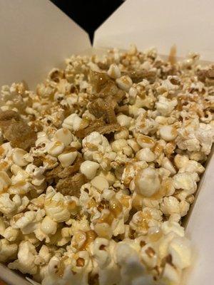 Seasonal popcorn