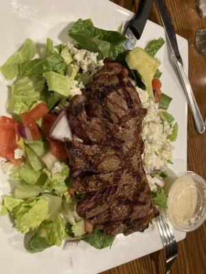 Steak salad