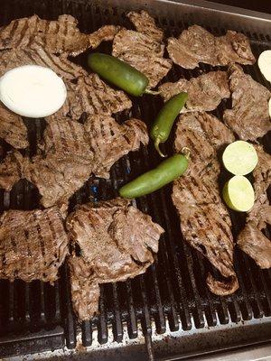 Carne a la parrilla