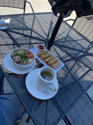 TomYum w/ tofu. Crispy spring rolls.